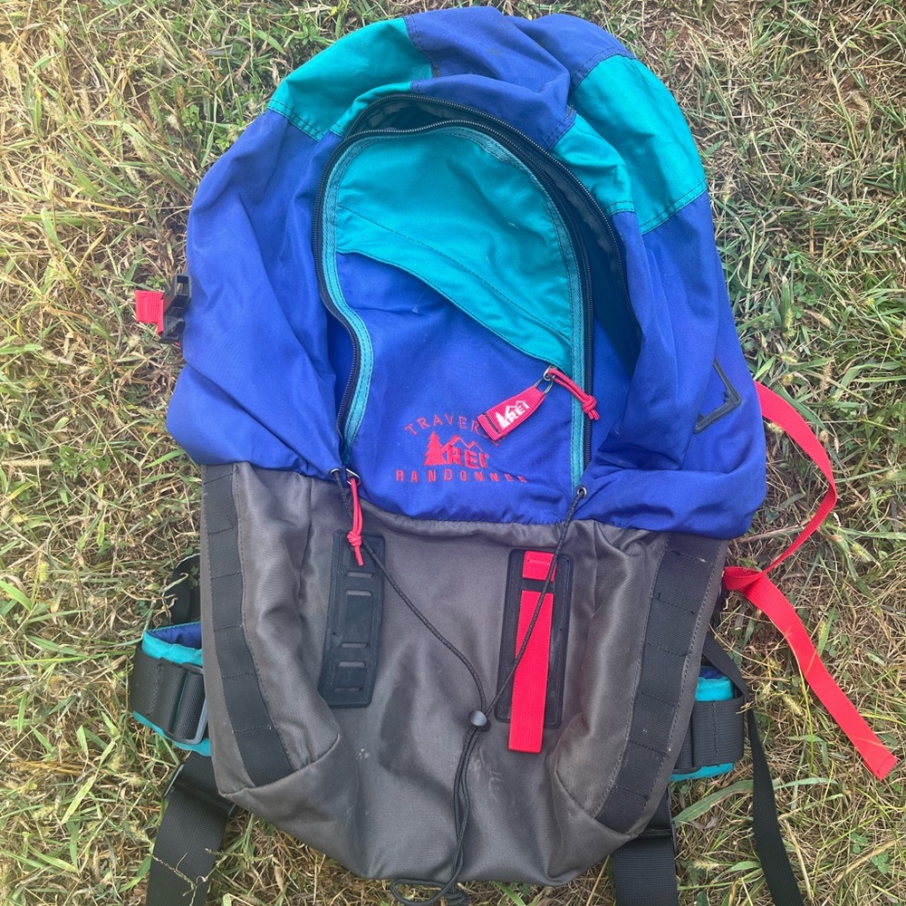 VINTAGE REI Traverse Randonnee backpack (large)